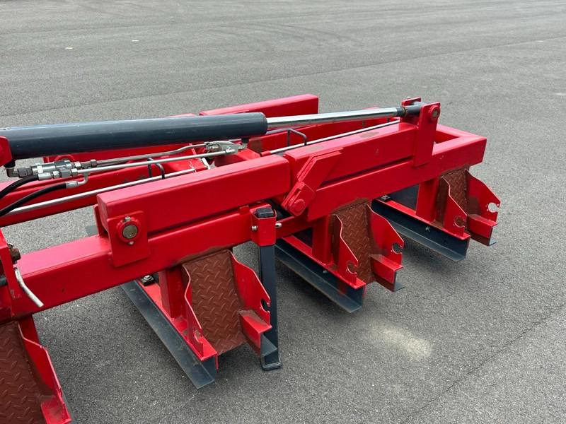 Soil tillage equipment BCW Rijenfrees 8 rijen