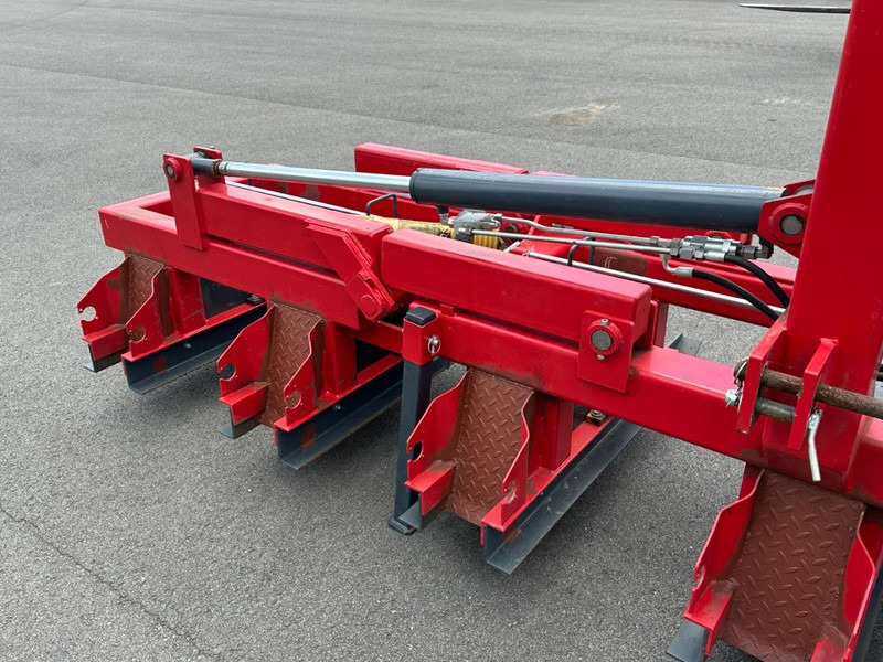 Soil tillage equipment BCW Rijenfrees 8 rijen