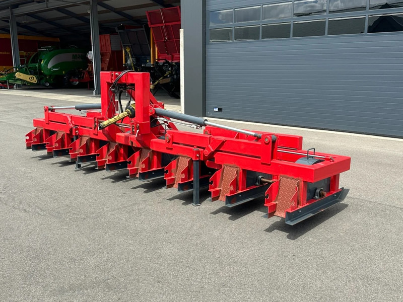 Soil tillage equipment BCW Rijenfrees 8 rijen