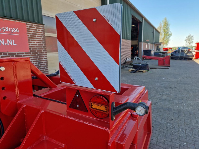 Soil tillage equipment BIZON AGM