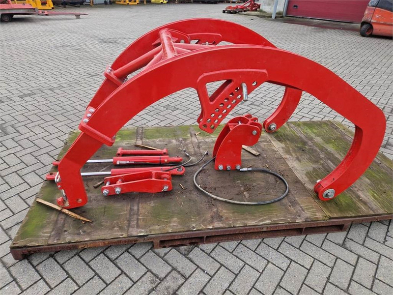 Soil tillage equipment Fentum mechanisatie bovenover hef FS