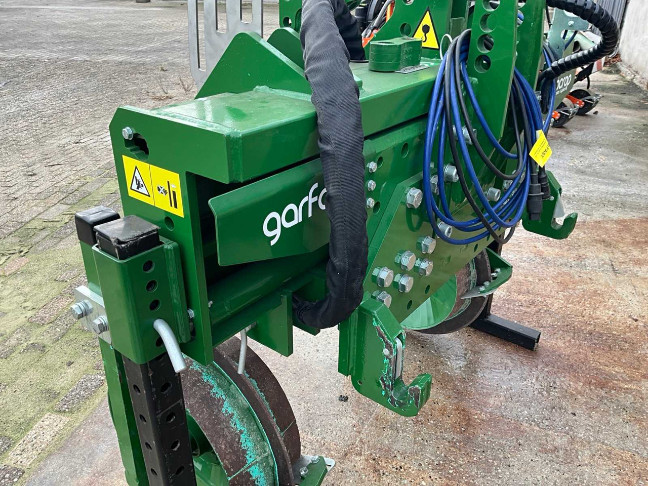 Soil tillage equipment Garford Robocrop HD50