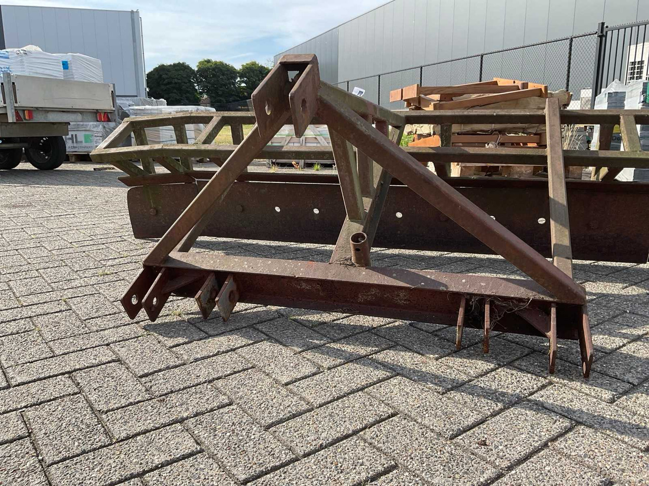 Soil tillage equipment Ground slide