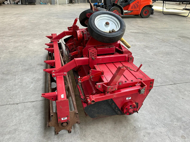 Soil tillage equipment Kongskilde Elliptor 3000