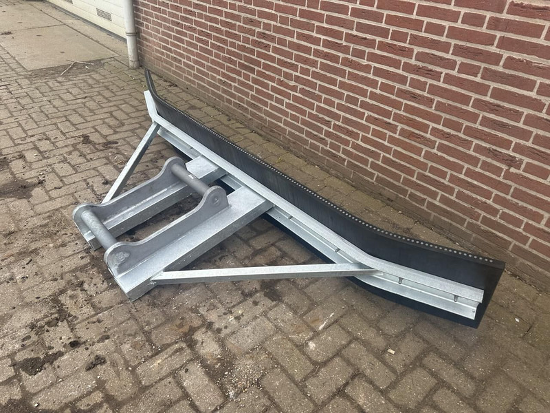 Soil tillage equipment Rubber schuif met S60 aansluiting - Nieuw