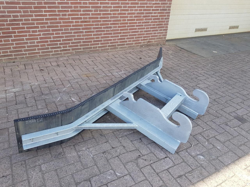Soil tillage equipment Rubberschuif /modderschuif CW 2/3