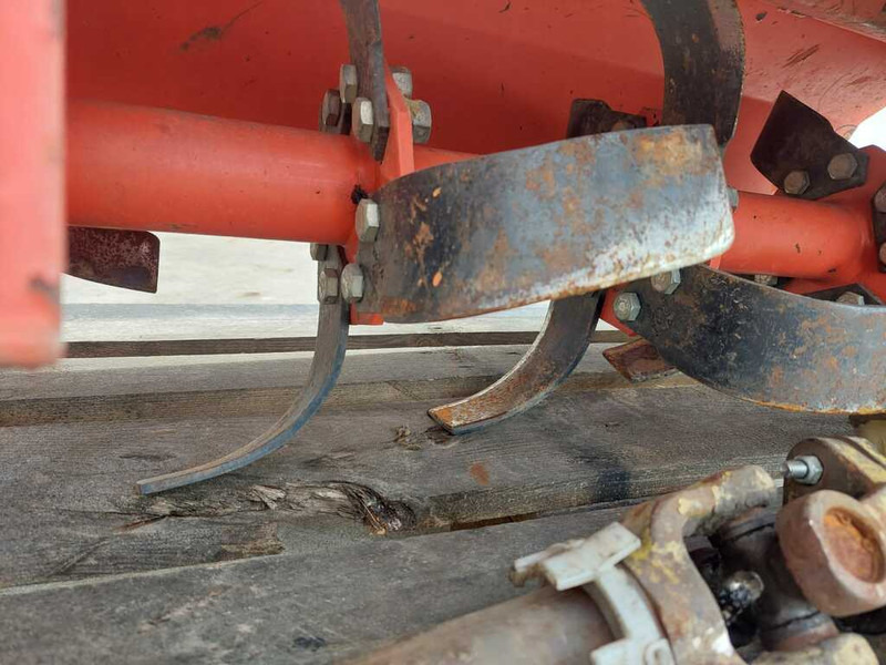 Soil tillage equipment Sicma SA 105
