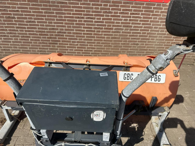 Soil tillage equipment Sneeuwschuif - Gebruikt