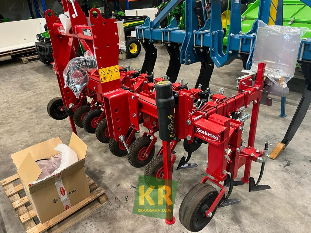 Soil tillage equipment Steketee 2250
