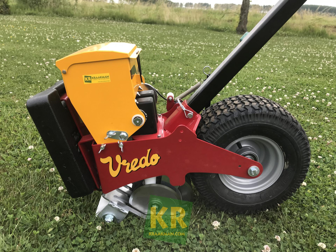 Soil tillage equipment Vredo Turf Buddy