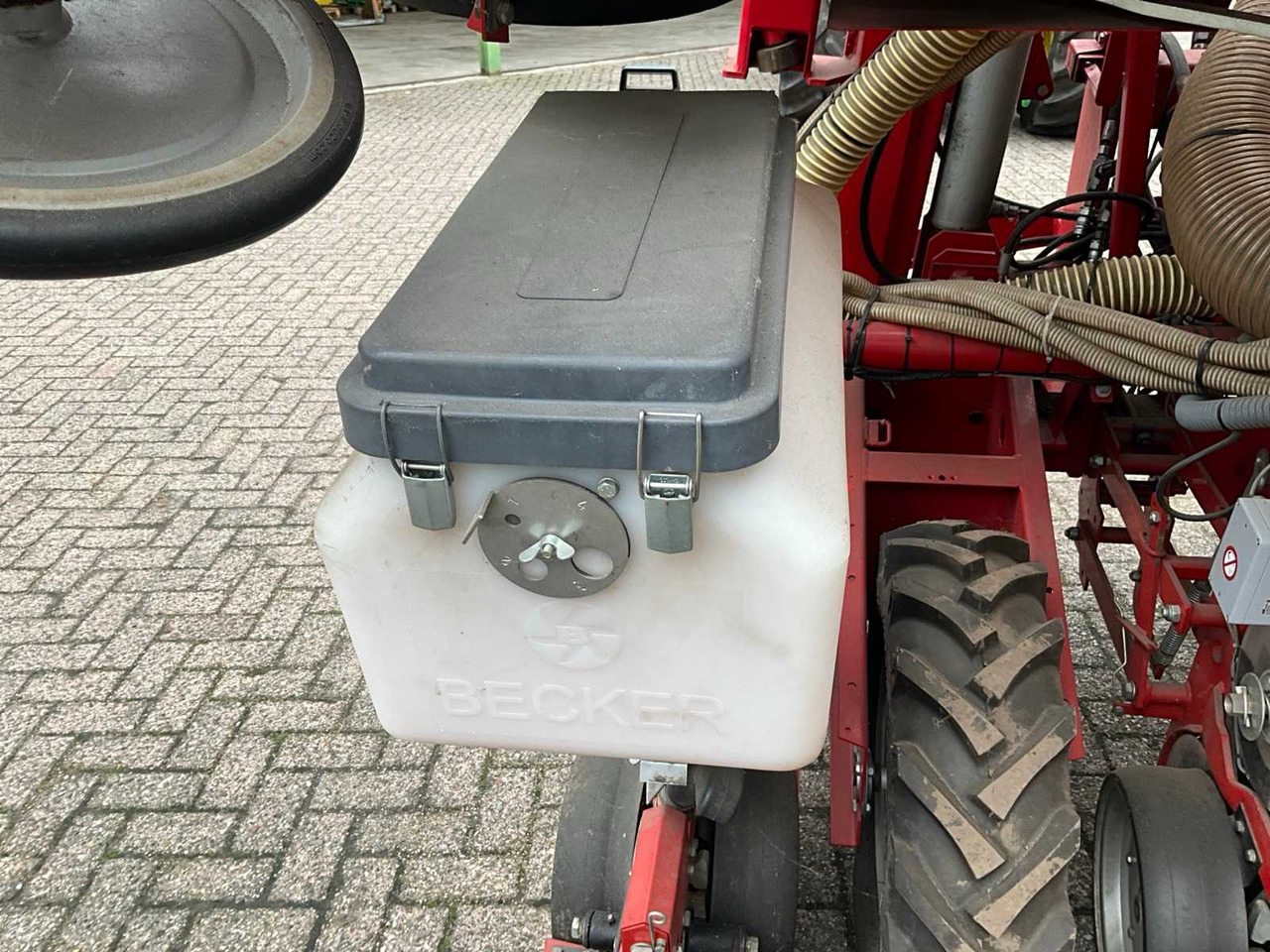 Sowing equipment Kongskilde Aeromat 10 DTE HK