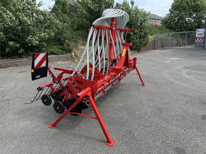 Sowing equipment Kverneland CB 3000