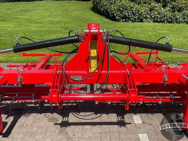 Spring tine harrow Pronar BC 900