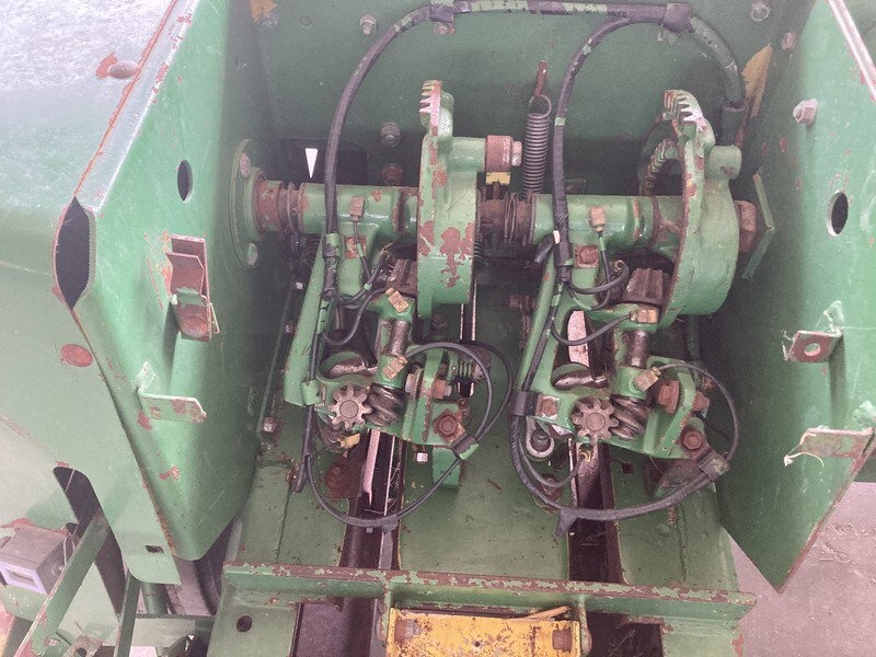 Square baler John Deere kleinpakkenpers 456