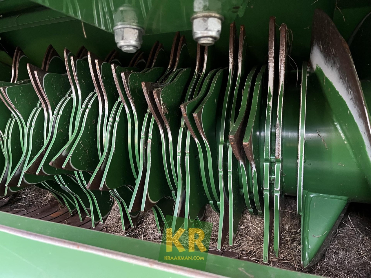 Square baler L624 John Deere