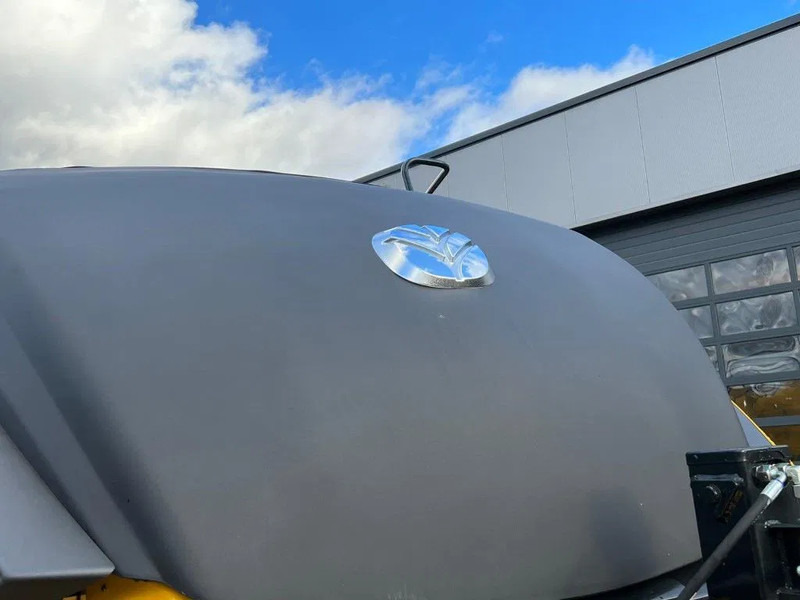 Square baler New Holland Bigbaler 1270 plus