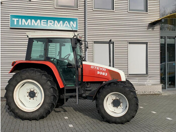 Farm tractor Steyr 9083: picture 1