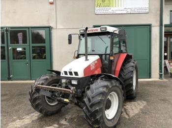 Farm tractor Steyr 975 M A Basis: picture 1