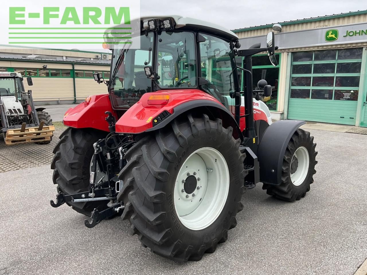 Farm tractor Steyr Multi 4120: picture 8