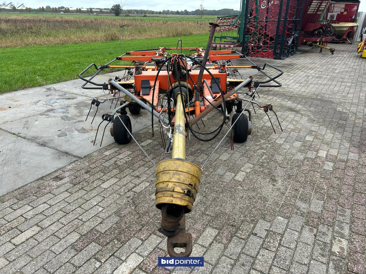 Tedder/ Rake Fella TH1300 Hydro