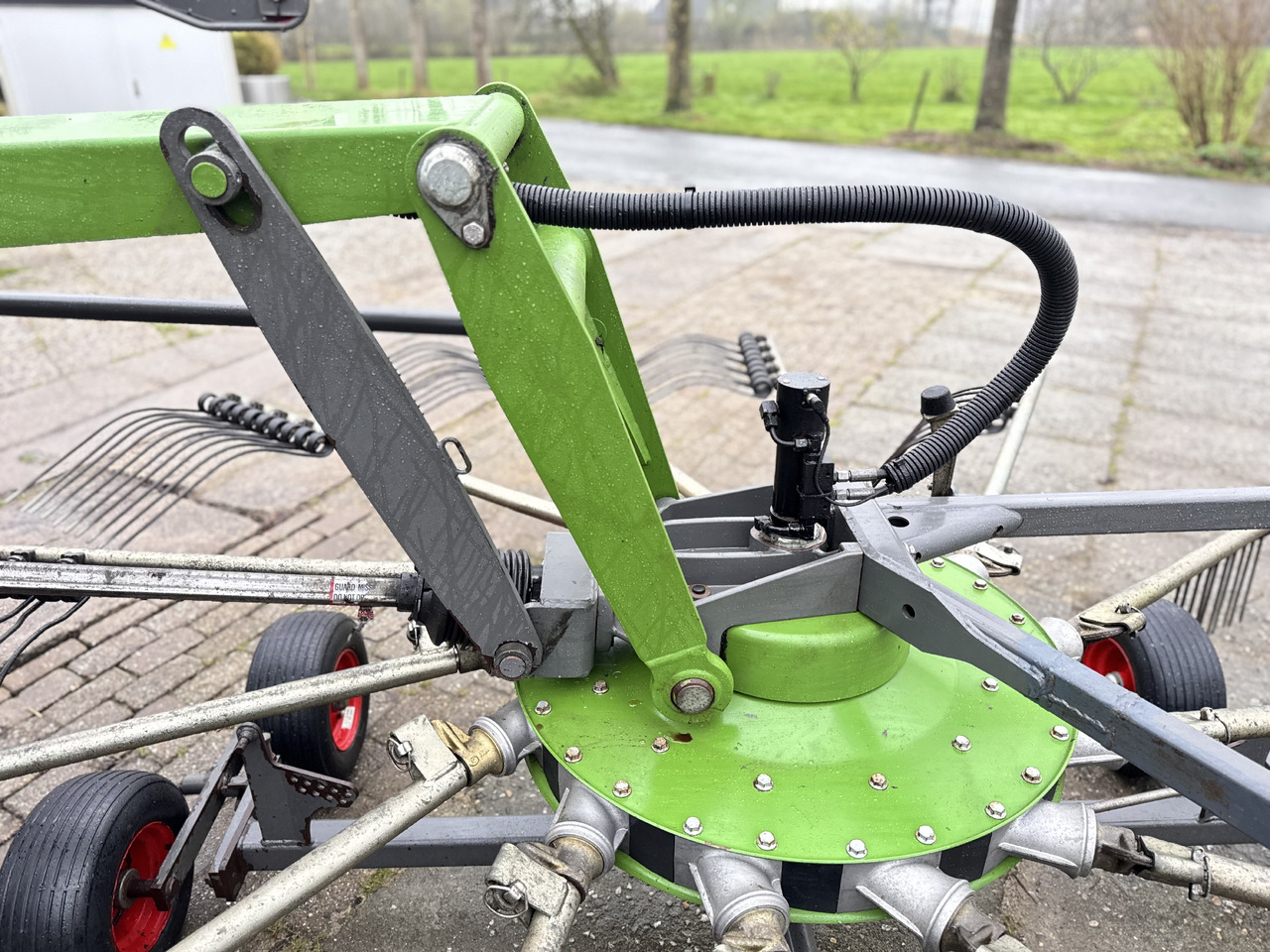 Tedder/ Rake Fendt Former 14055 Pro