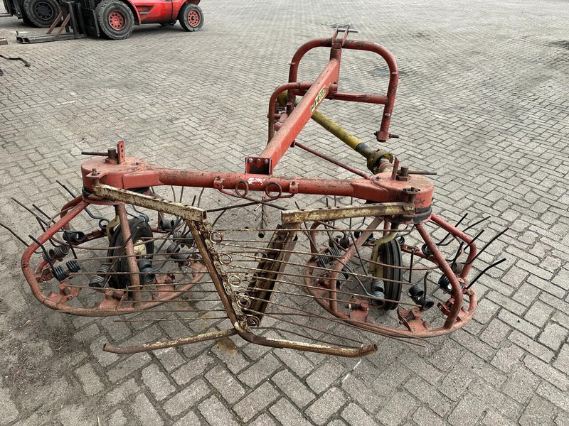 Tedder/ Rake PZ Strela - Gebruikt