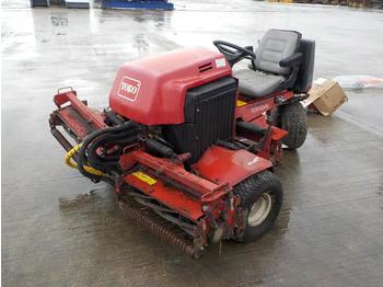 Garden mower Toro REELMASTER 2300D: picture 1