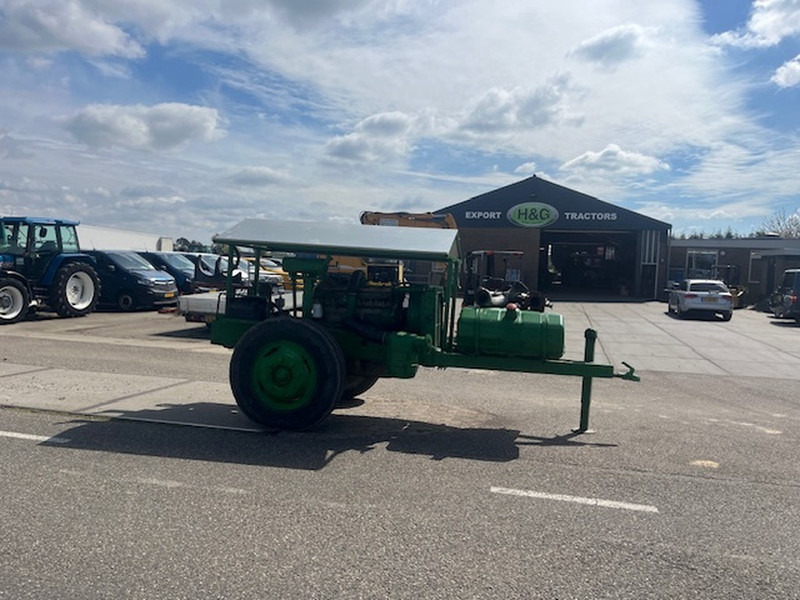 Tractor mounted sprayer DAF 615