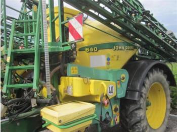 Trailed sprayer John Deere 840