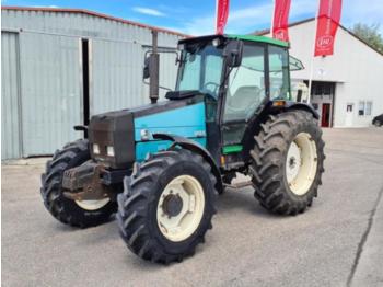 Farm tractor Valmet 665 s: picture 1