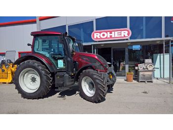 Farm tractor Valtra N124 HiTech: picture 1
