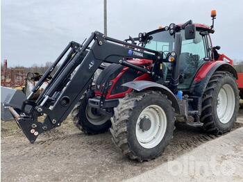 Farm tractor Valtra N 134: picture 1