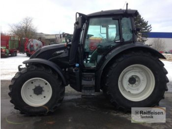 Farm tractor Valtra N 134A: picture 1
