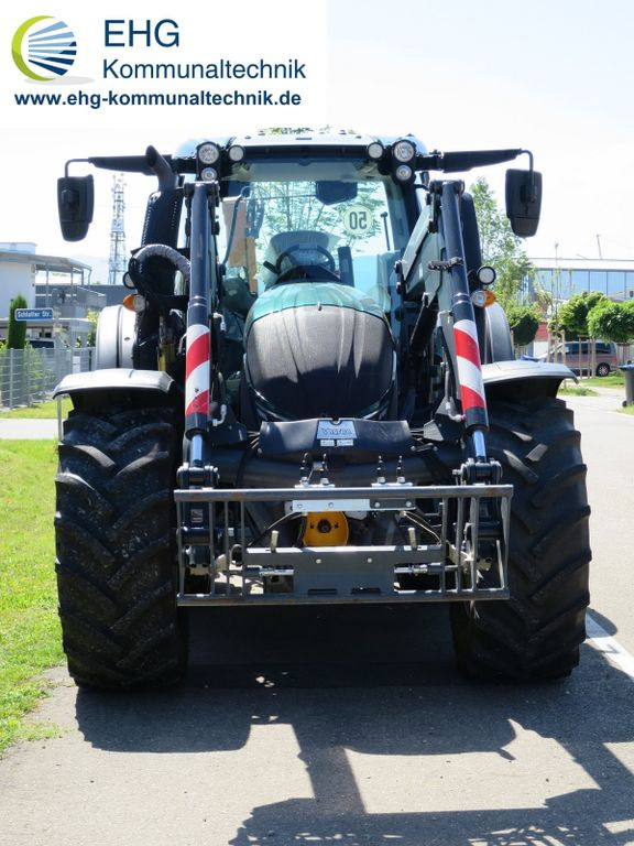 Farm tractor Valtra N 154 E voll ausgestattet Fiedler Auslegemäher: picture 2