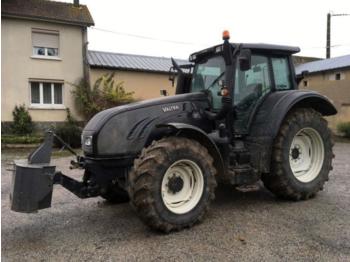 Farm tractor Valtra T132 VERSU: picture 1
