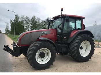 Farm tractor Valtra T150: picture 1
