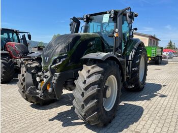 Leasing of Valtra T175  Valtra T175: picture 1