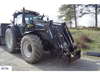 Farm tractor Valtra T202: picture 1