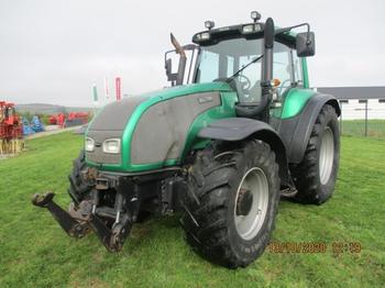 Farm tractor Valtra T 170: picture 1