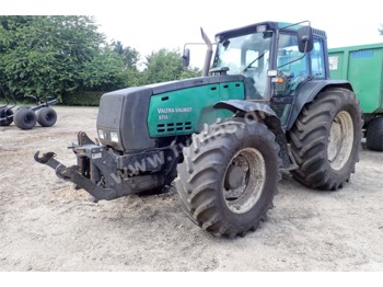 Farm tractor Valtra Valmet 8750: picture 1