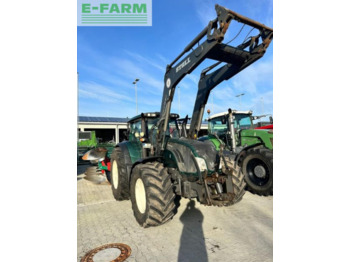 Farm tractor VALTRA T213