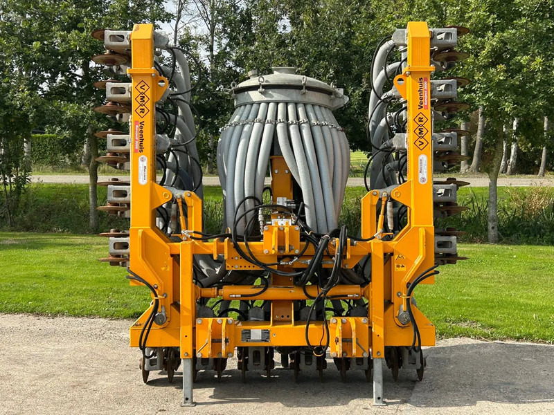 Agricultural machinery Veenhuis Euroject 3000 5.50 bemester zodebemester