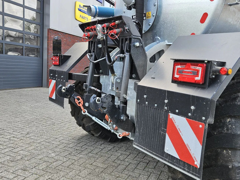 Agricultural machinery Veenhuis Perfektline 10700