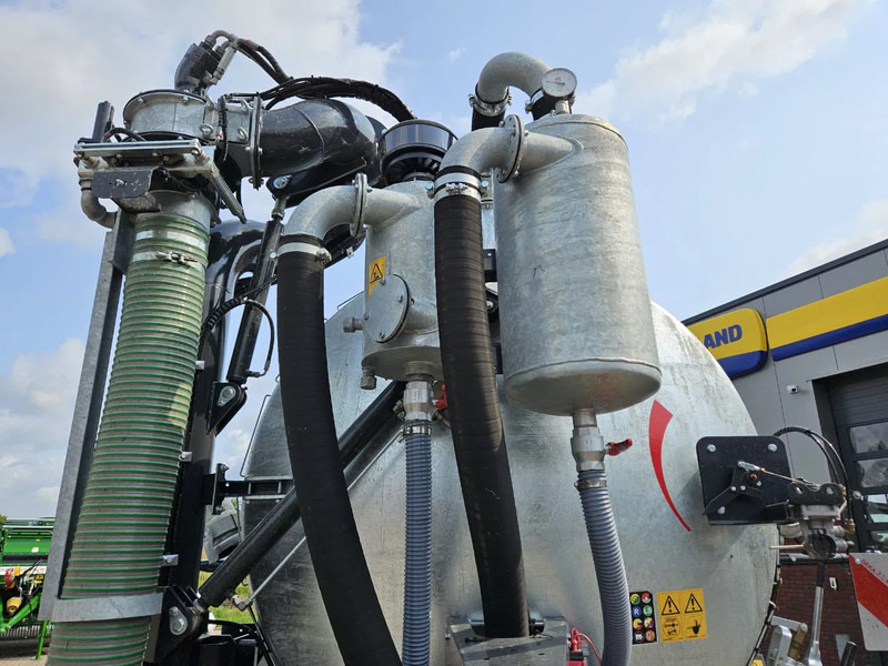 Agricultural machinery Veenhuis Perfektline 10700