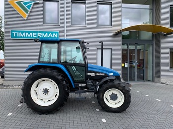 Wheel tractor New Holland 5635