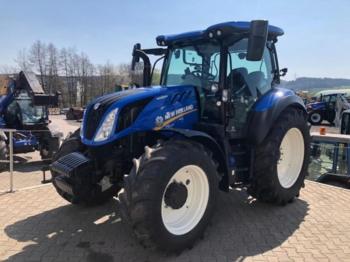 Wheel tractor New Holland T 5.120 AC Demo 2019