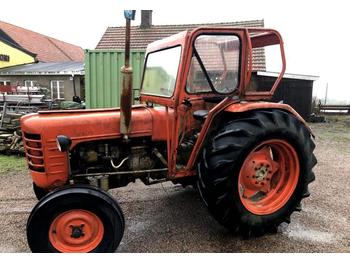 Farm tractor Zetor 3011: picture 1