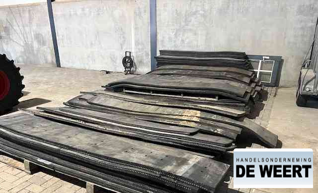 Agricultural machinery rubber strip , slijt rubber , rubber tbv schuif