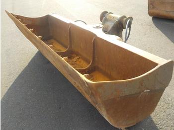 Bucket 82" Hydraulic Tilit Ditching Bucket: picture 1