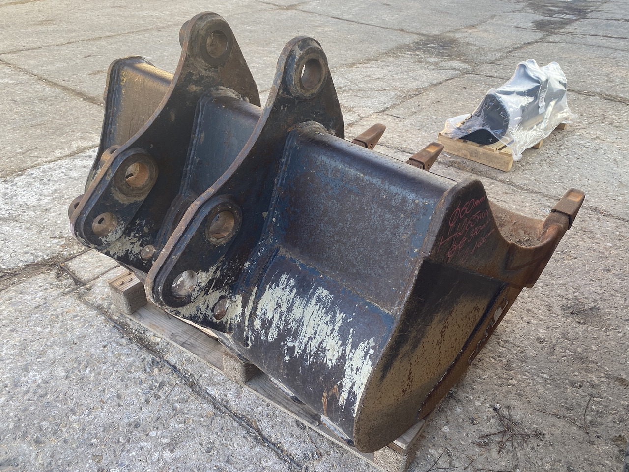 Excavator bucket for Construction machinery CAMOT 1200: picture 3